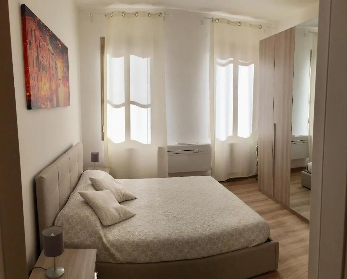 Ca' Braga Biennale Apartment Venice Italy